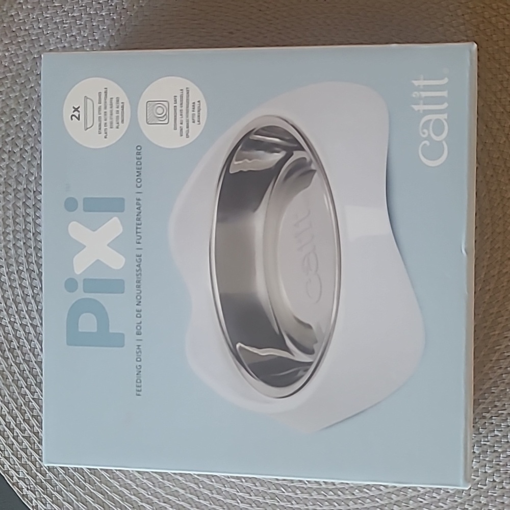 Cat Feeding Dish